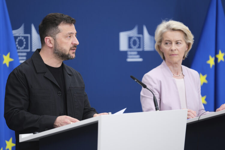 Zelenskyy brings Europe's top leaders with him to meet Trump on ending Russia's war